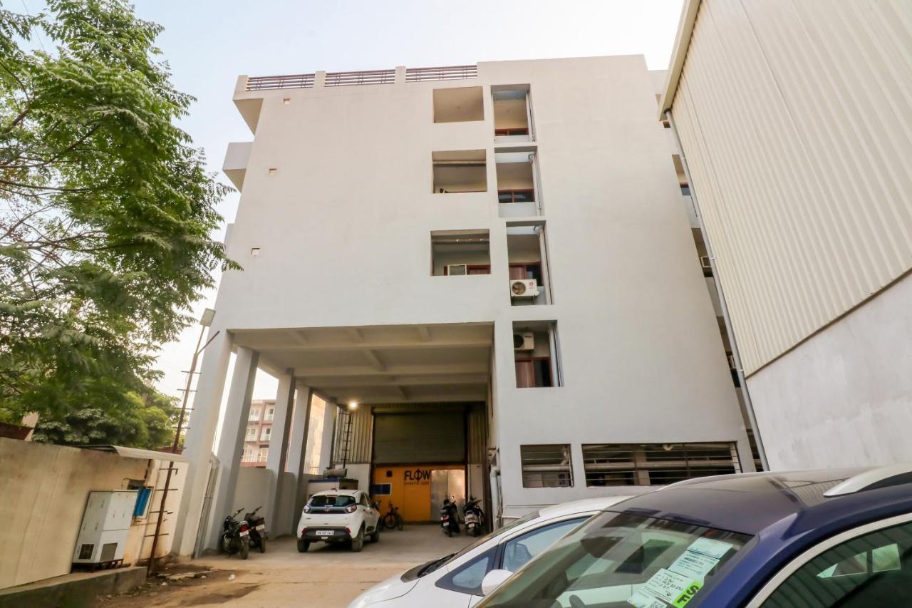 מלון גורגאון Oyo 71597 The Shivaay Residency מראה חיצוני תמונה